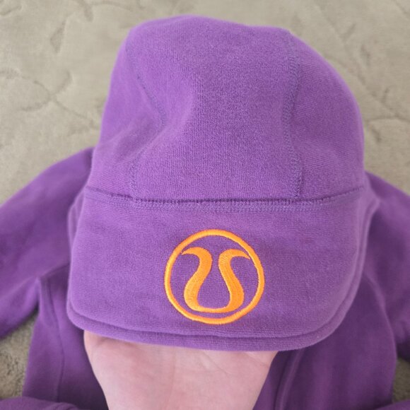 Purple lululemon define jacket - Picture 3 of 5
